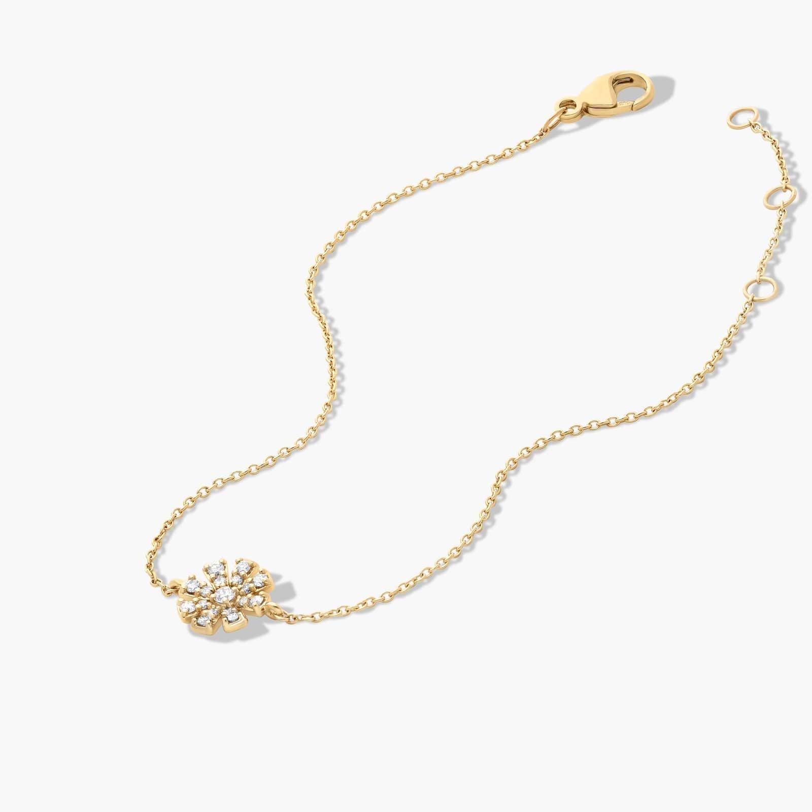 14K Yellow Gold Dainty Diamonds Pavé Flower Bracelet