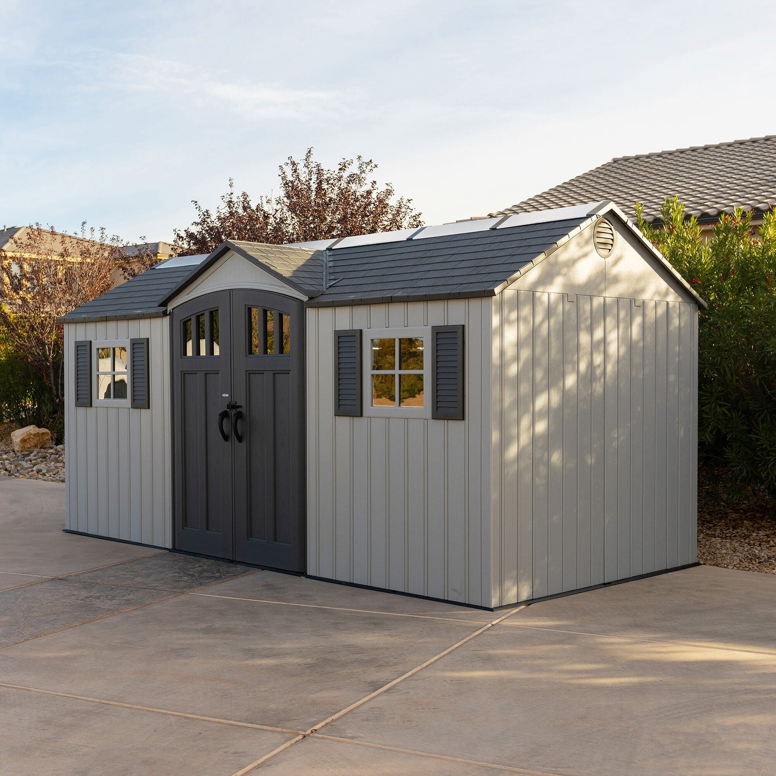 0669a541-6a14-439f-80c1-6dabea5bed80 Lifetime 15 x 8 Outdoor Storage Shed