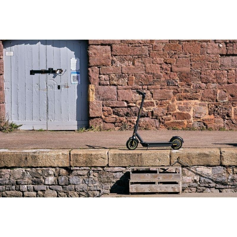 2_3908f8c3-3fb4-4da8-b127-1971b0357464 Ampere Go 350W Electric Scooter (Ex-Demo)