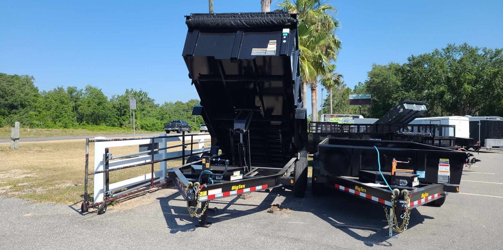 438064959_367674042941993_3229656935641120449_n 14 Foot Big Tex Heavy Duty Low Profile with Spreader Gate Black Dump Trailer (14LP-14BK6-P3)