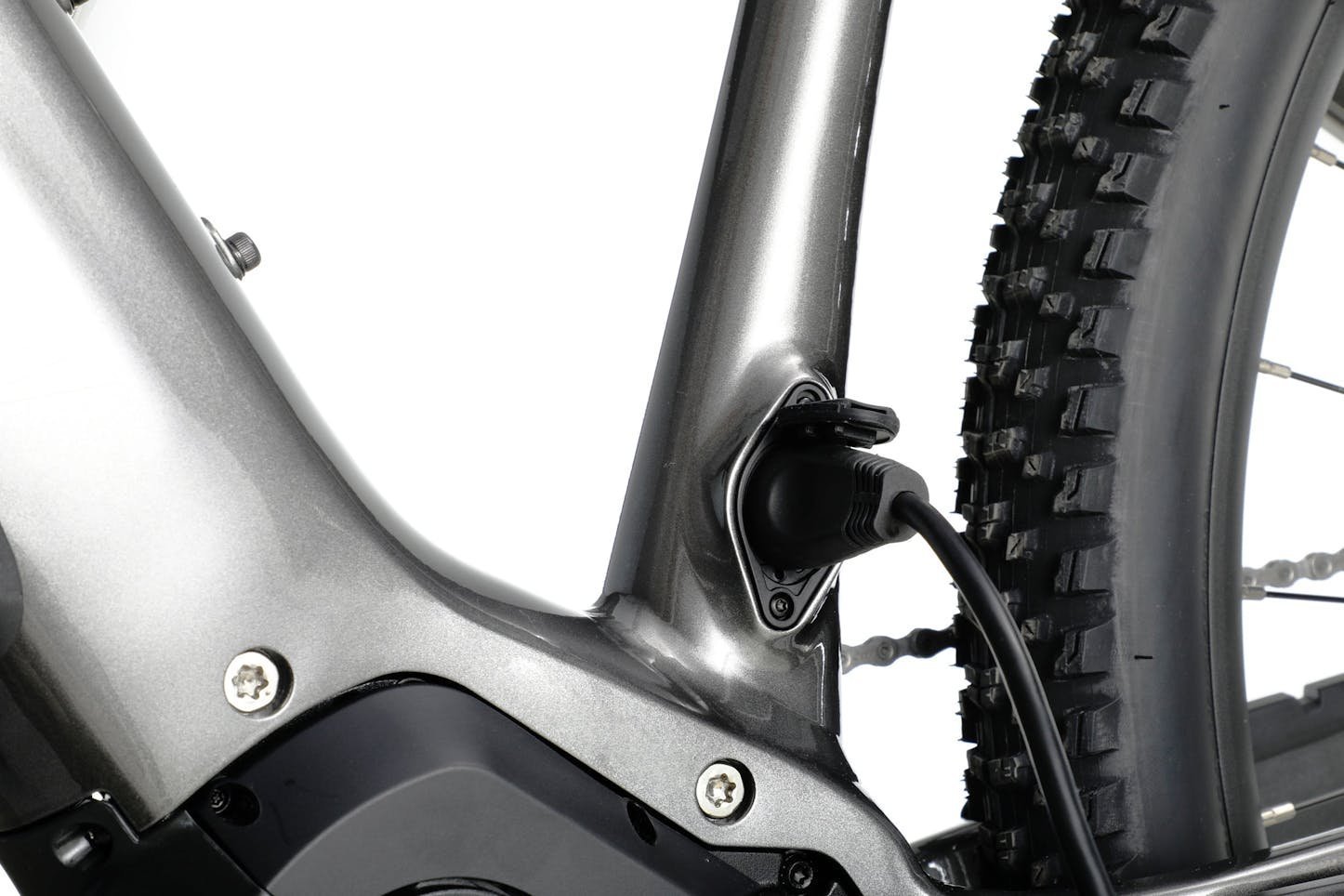ramblas-gallery-borealis-07_1da34aab-d7f9-42da-b15c-ae596e3337c2 Aventon Ramblas eMTB